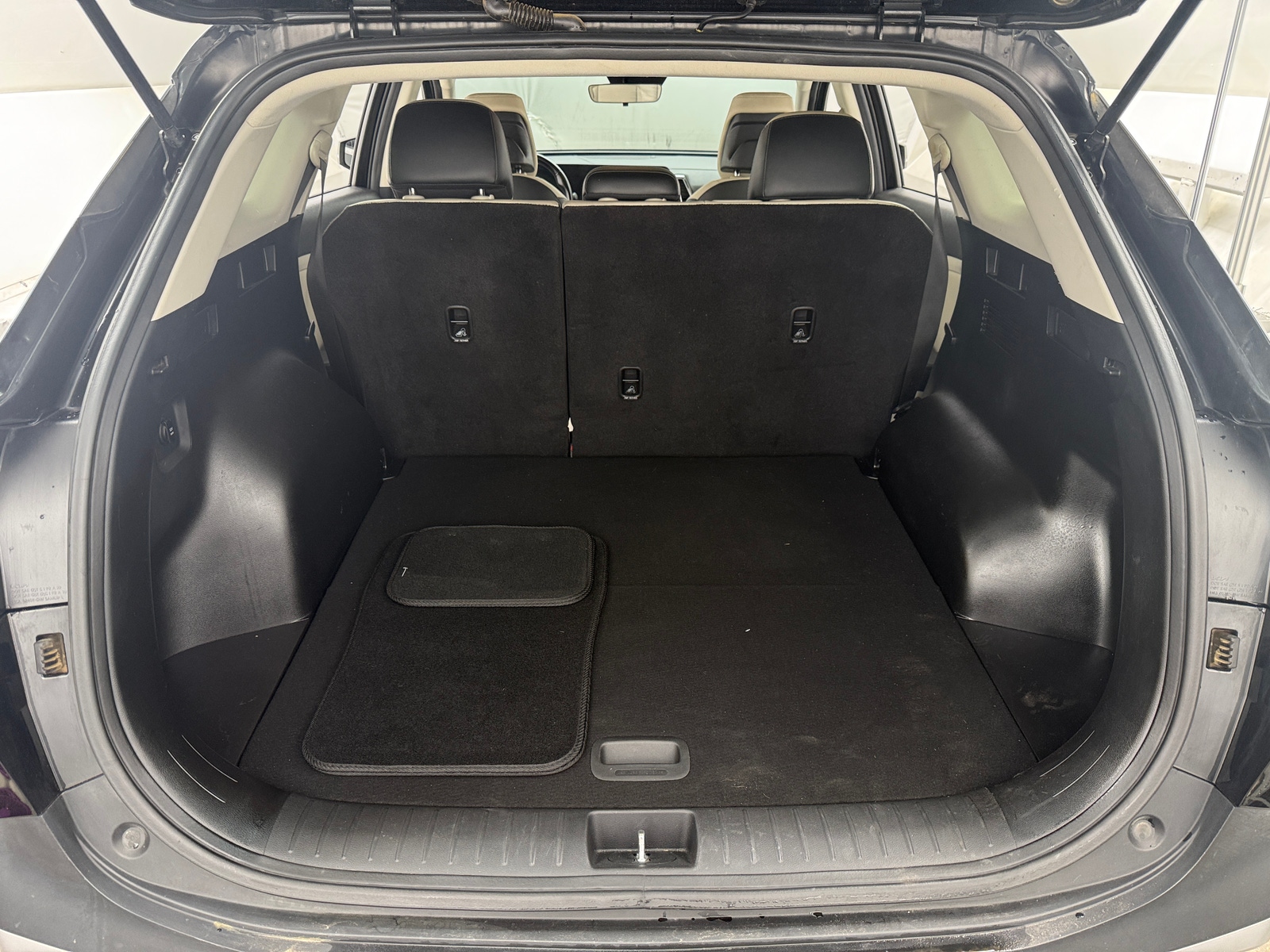 Thumbnail: 2025 Kia Sportage - 6