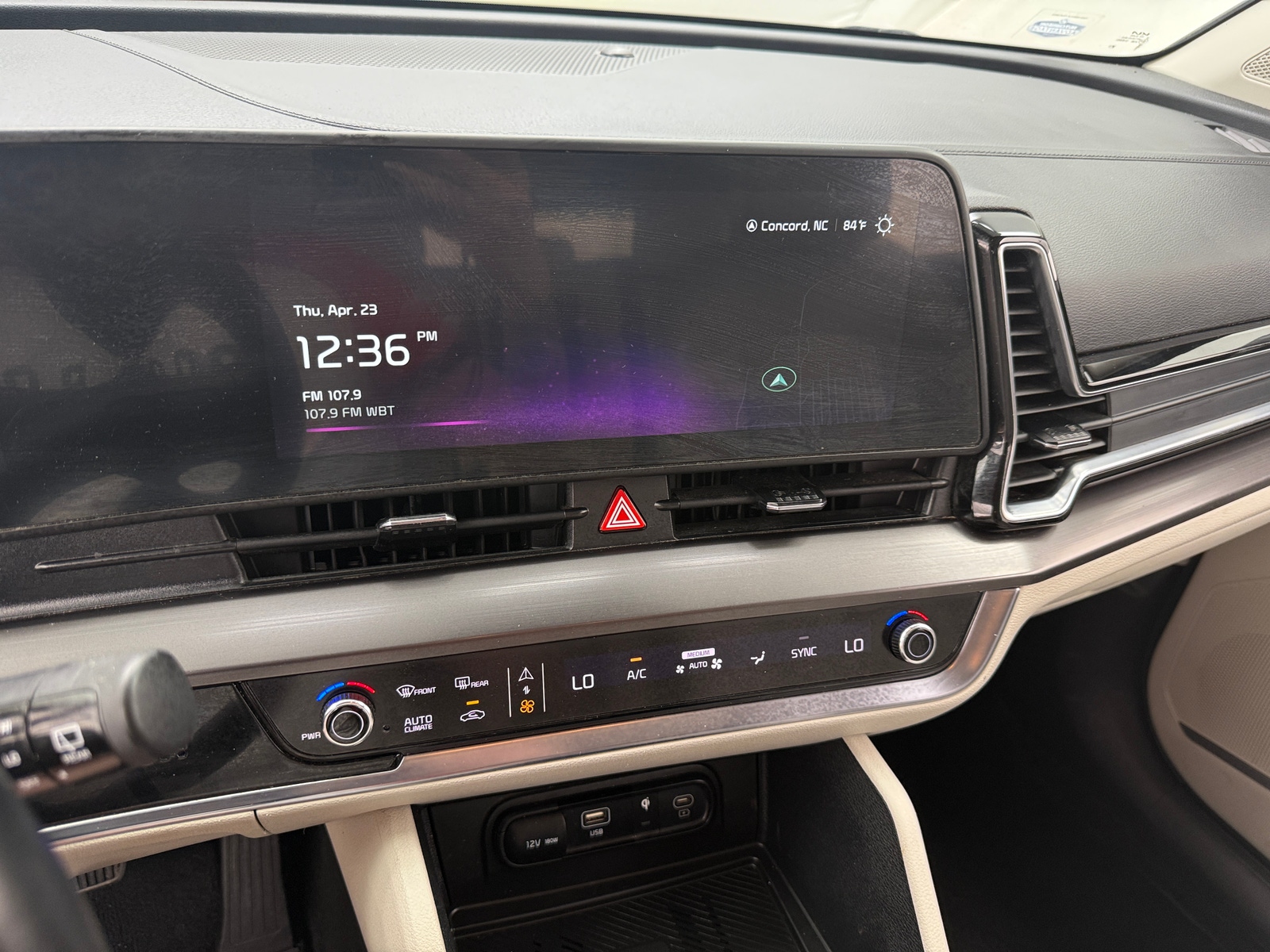 Thumbnail: 2025 Kia Sportage - 3