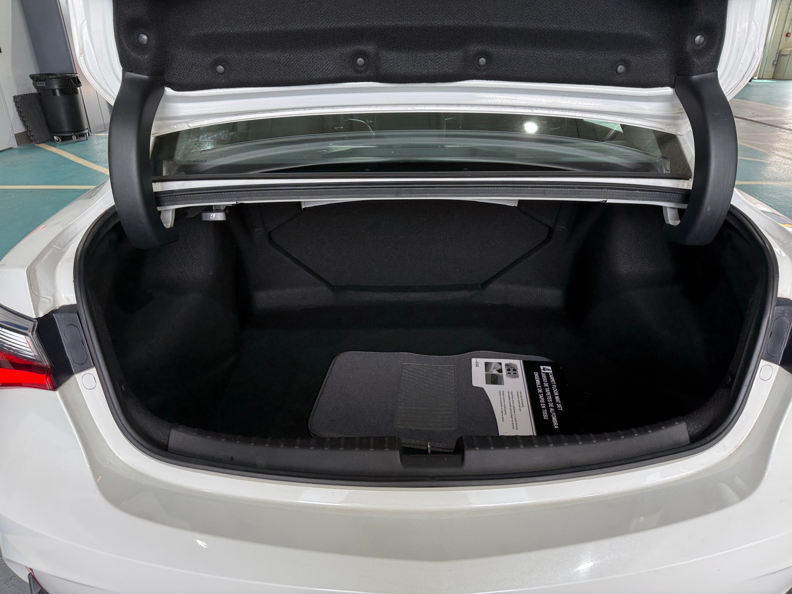 Thumbnail: 2020 Acura ILX - 6