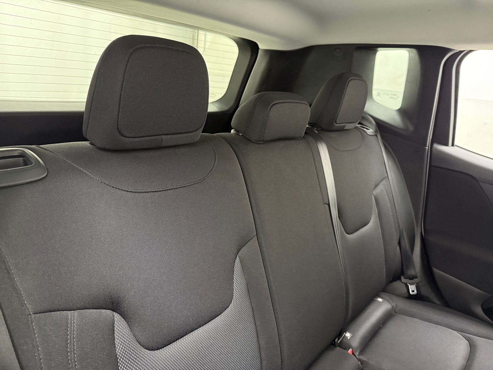 Thumbnail: 2019 Jeep Renegade - 6