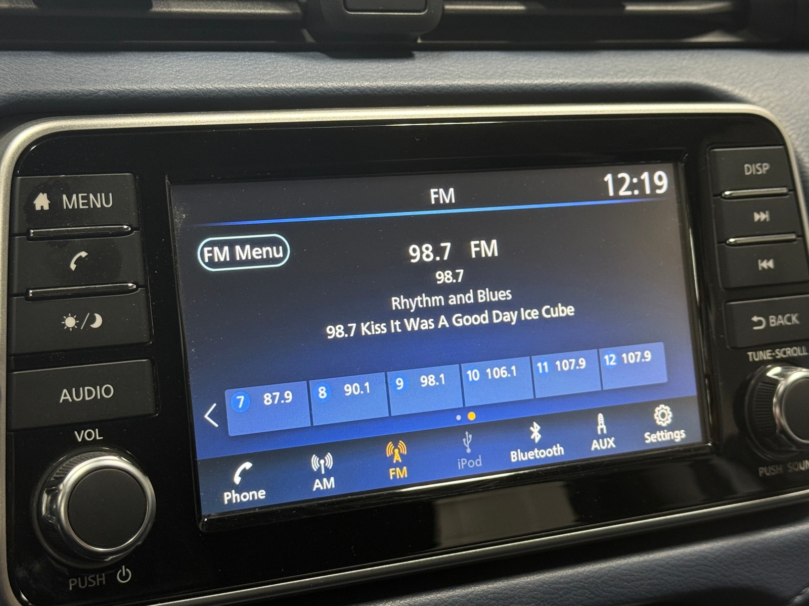 Thumbnail: 2025 Nissan Versa - 4