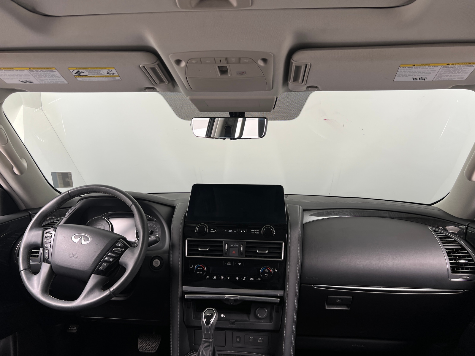 Thumbnail: 2023 INFINITI QX80 - 2
