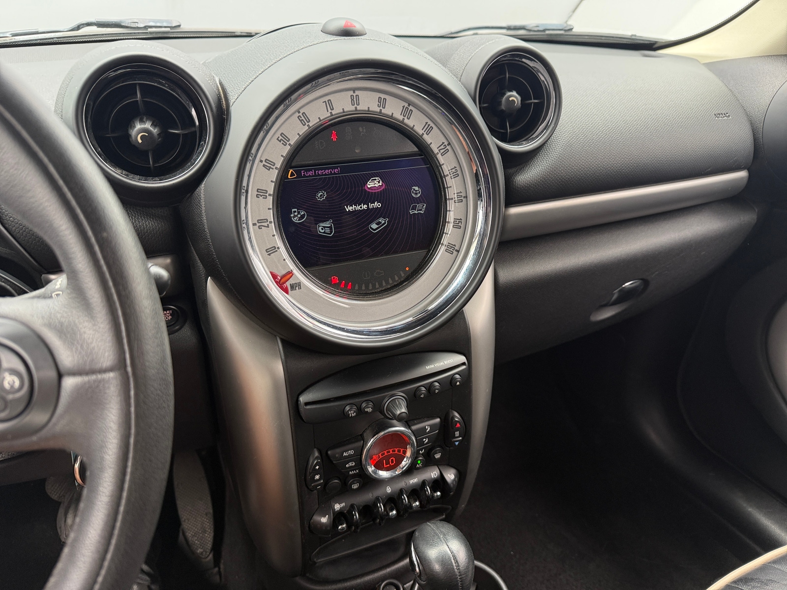 Thumbnail: 2014 MINI Cooper Countryman - 3