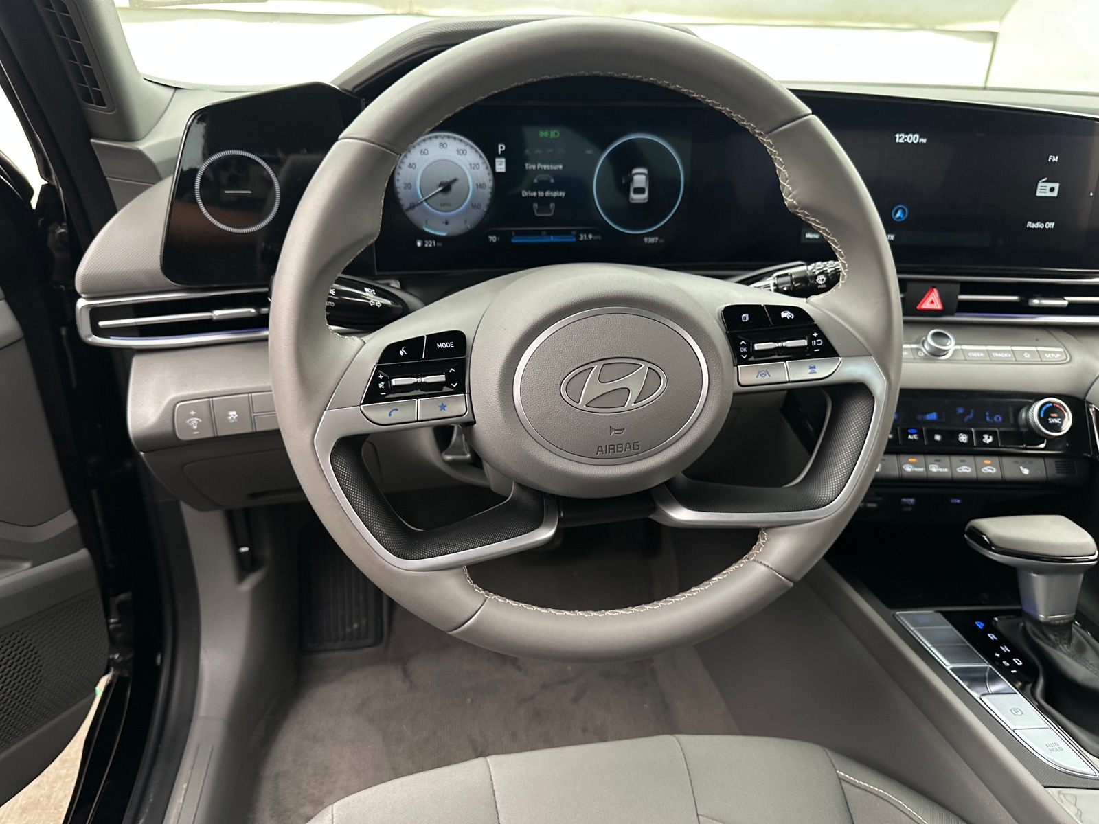 Thumbnail: 2025 Hyundai Elantra - 5