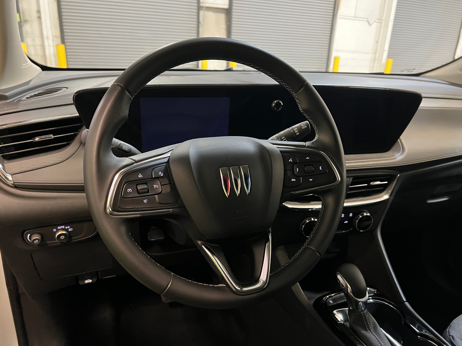 Thumbnail: 2025 Buick Encore GX - 4