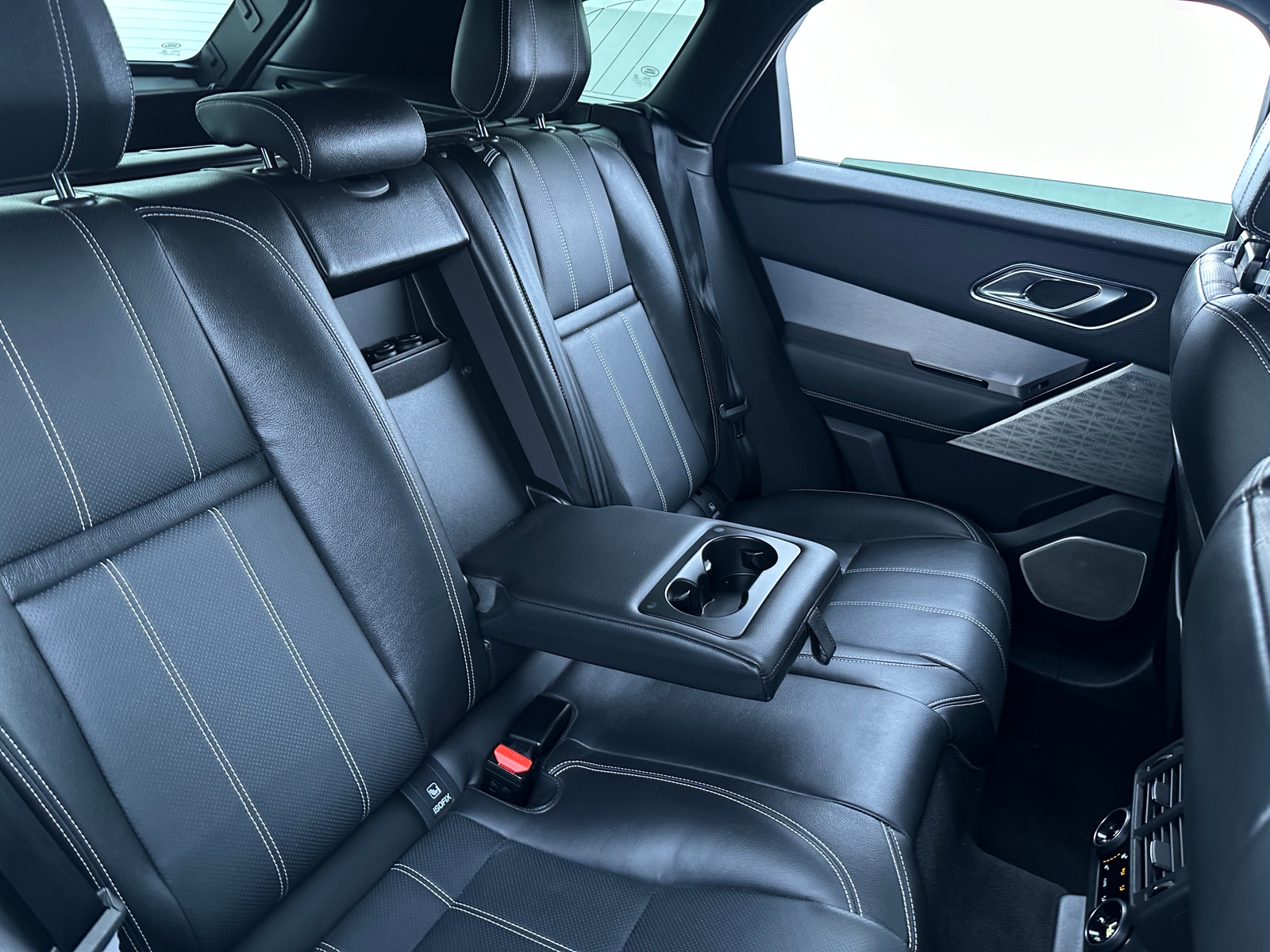 Thumbnail: 2018 Land Rover Range Rover Velar - 5