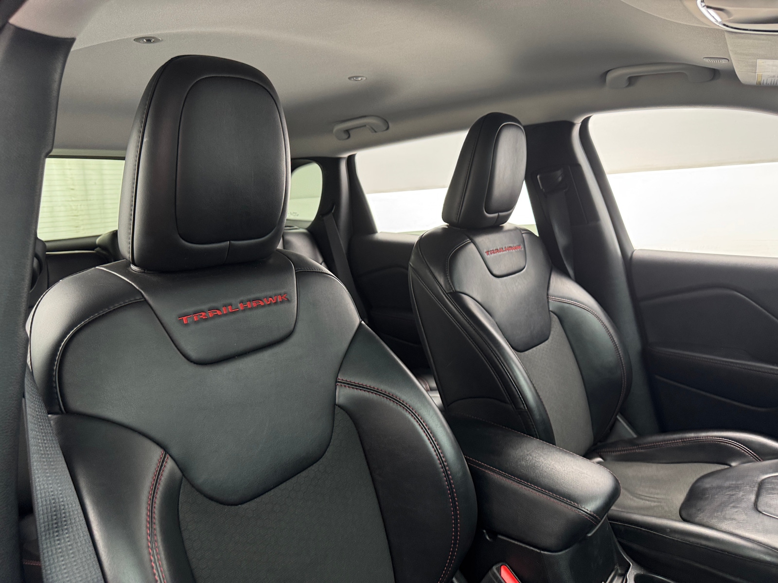 Thumbnail: 2020 Jeep Cherokee - 2