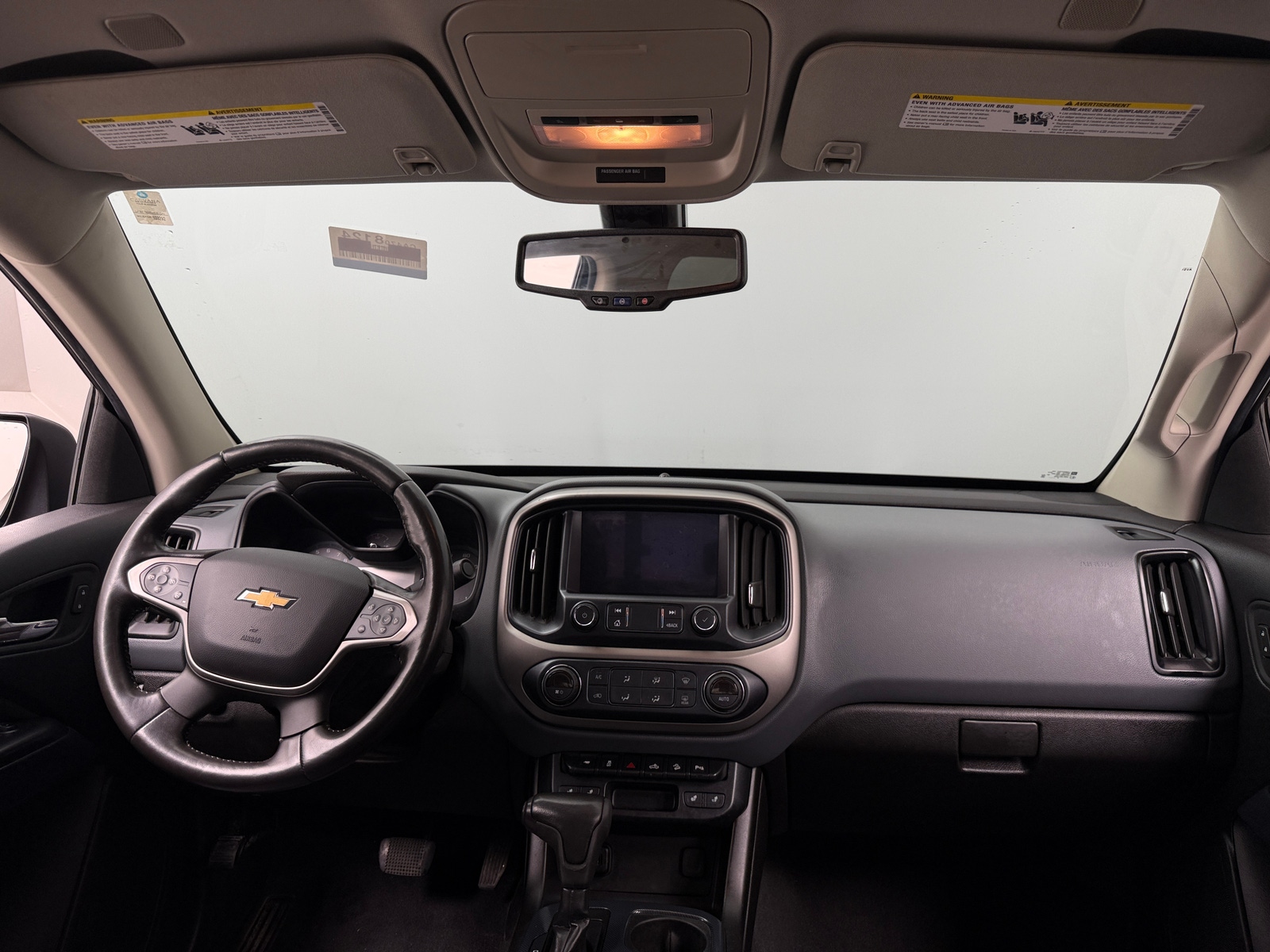 Thumbnail: 2019 Chevrolet Colorado - 3