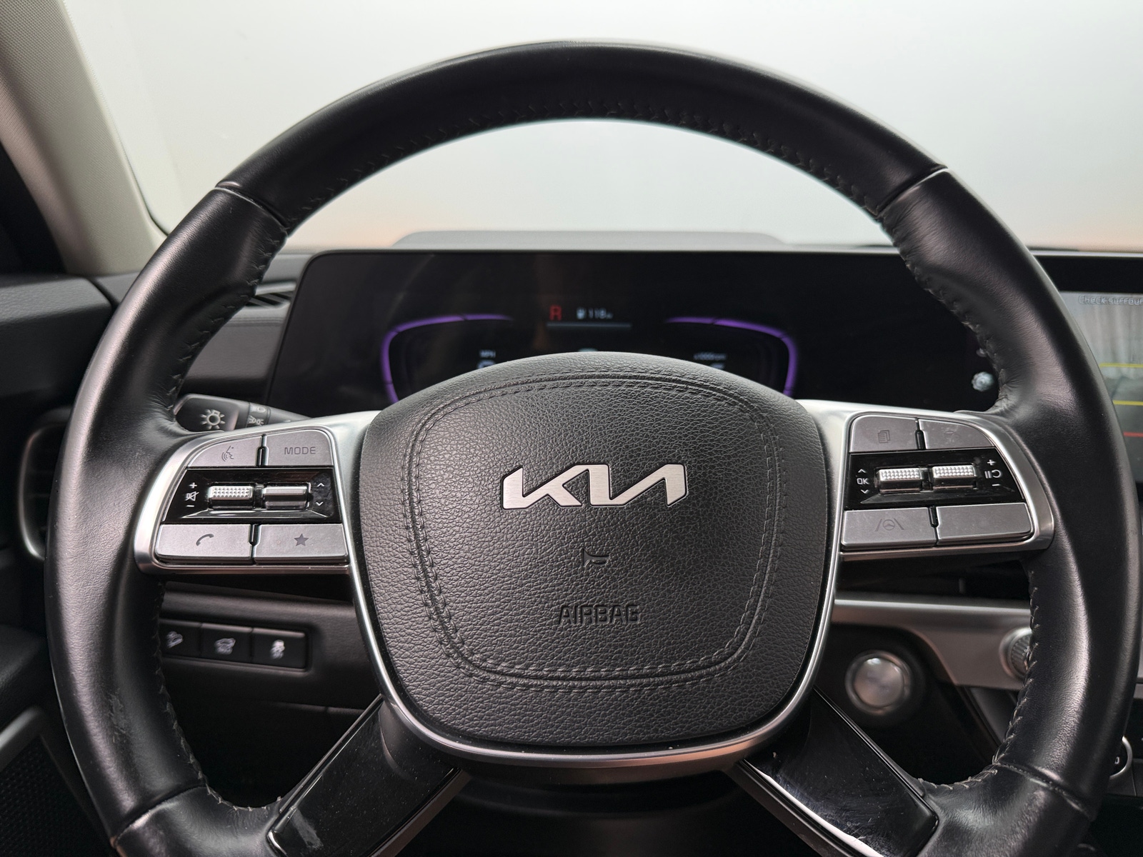 Thumbnail: 2025 Kia Telluride - 4