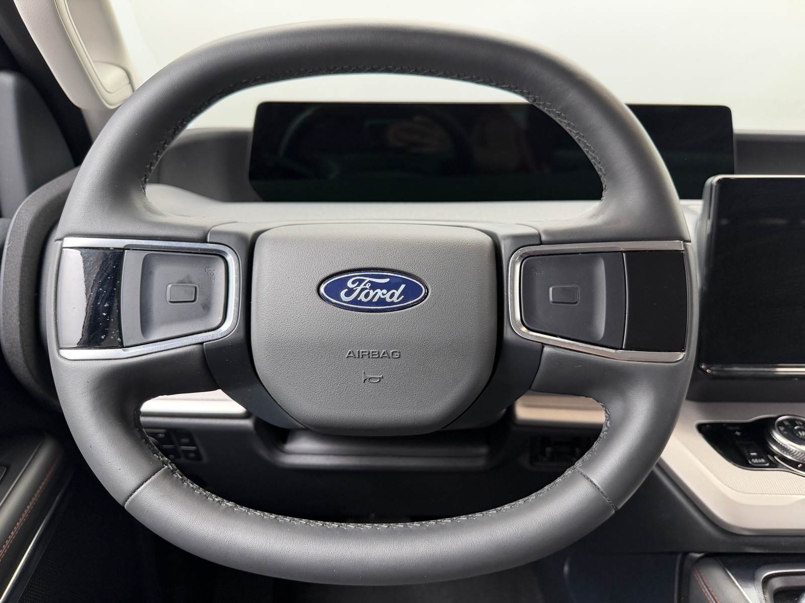 Thumbnail: 2025 Ford Expedition MAX - 5