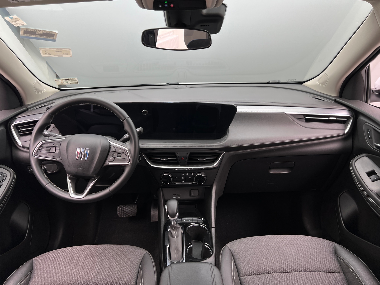 Thumbnail: 2025 Buick Encore GX - 2