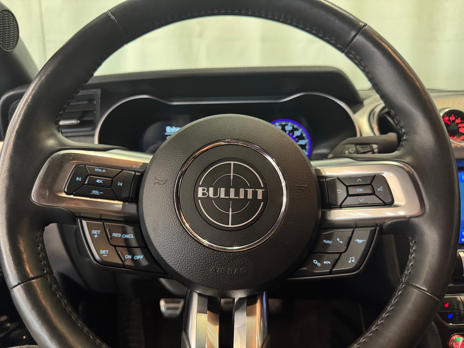 Thumbnail: 2019 Ford Mustang - 3