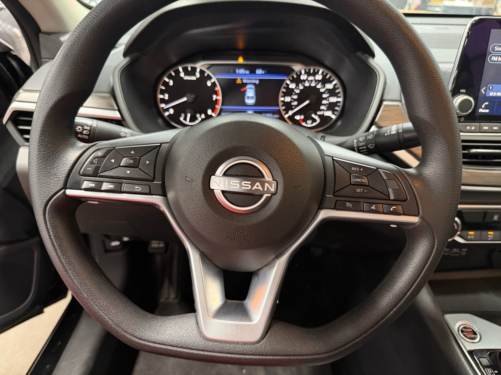 Thumbnail: 2025 Nissan Altima - 5