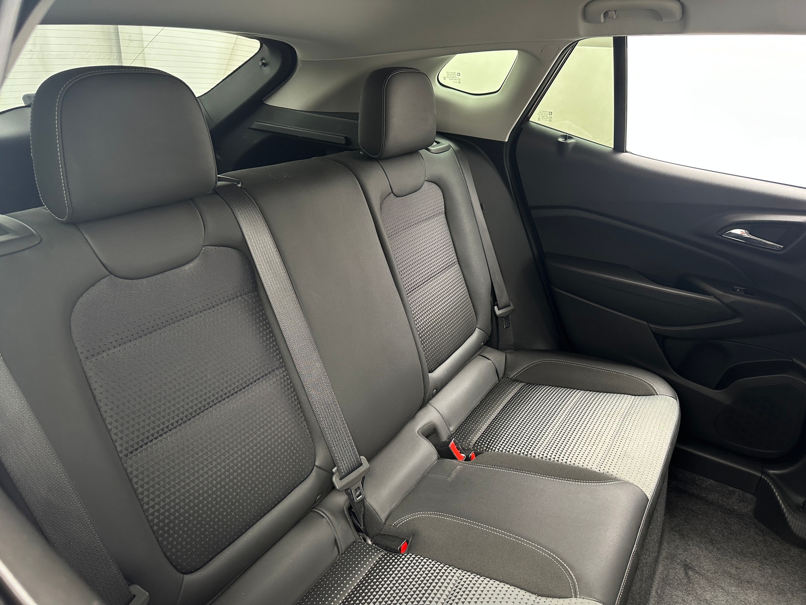 Thumbnail: 2025 Chevrolet Trax - 6