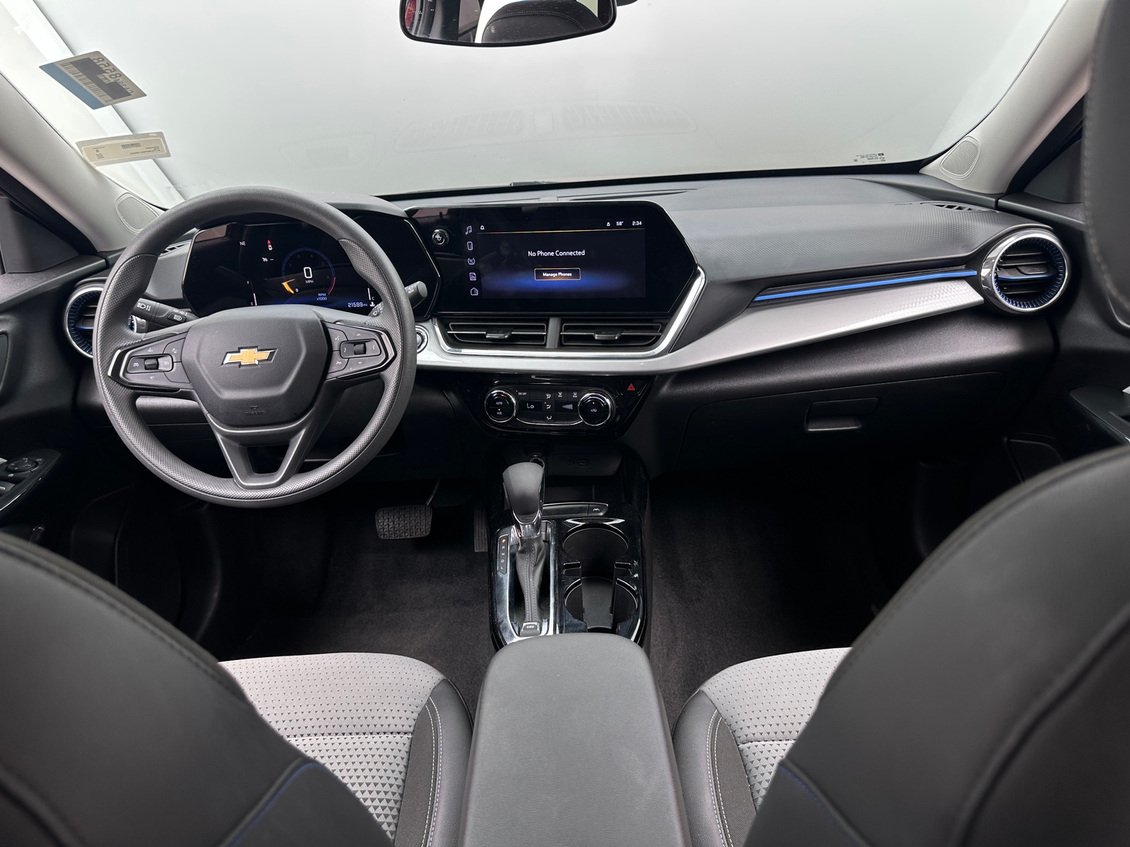 Thumbnail: 2025 Chevrolet Trax - 3