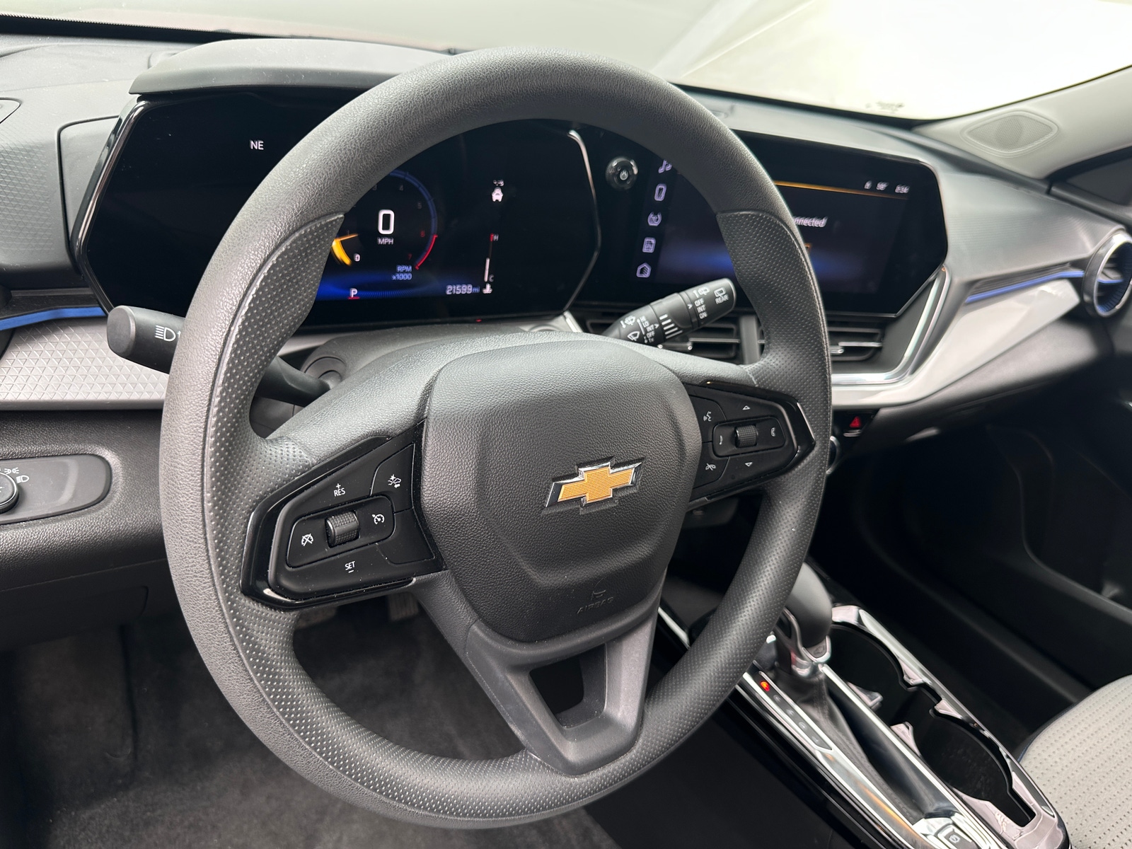 Thumbnail: 2025 Chevrolet Trax - 5