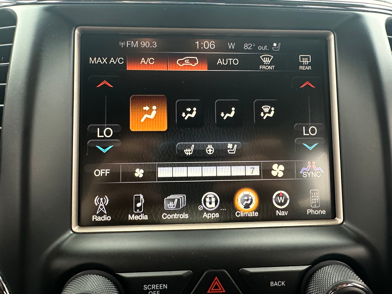Thumbnail: 2014 Jeep Grand Cherokee - 3