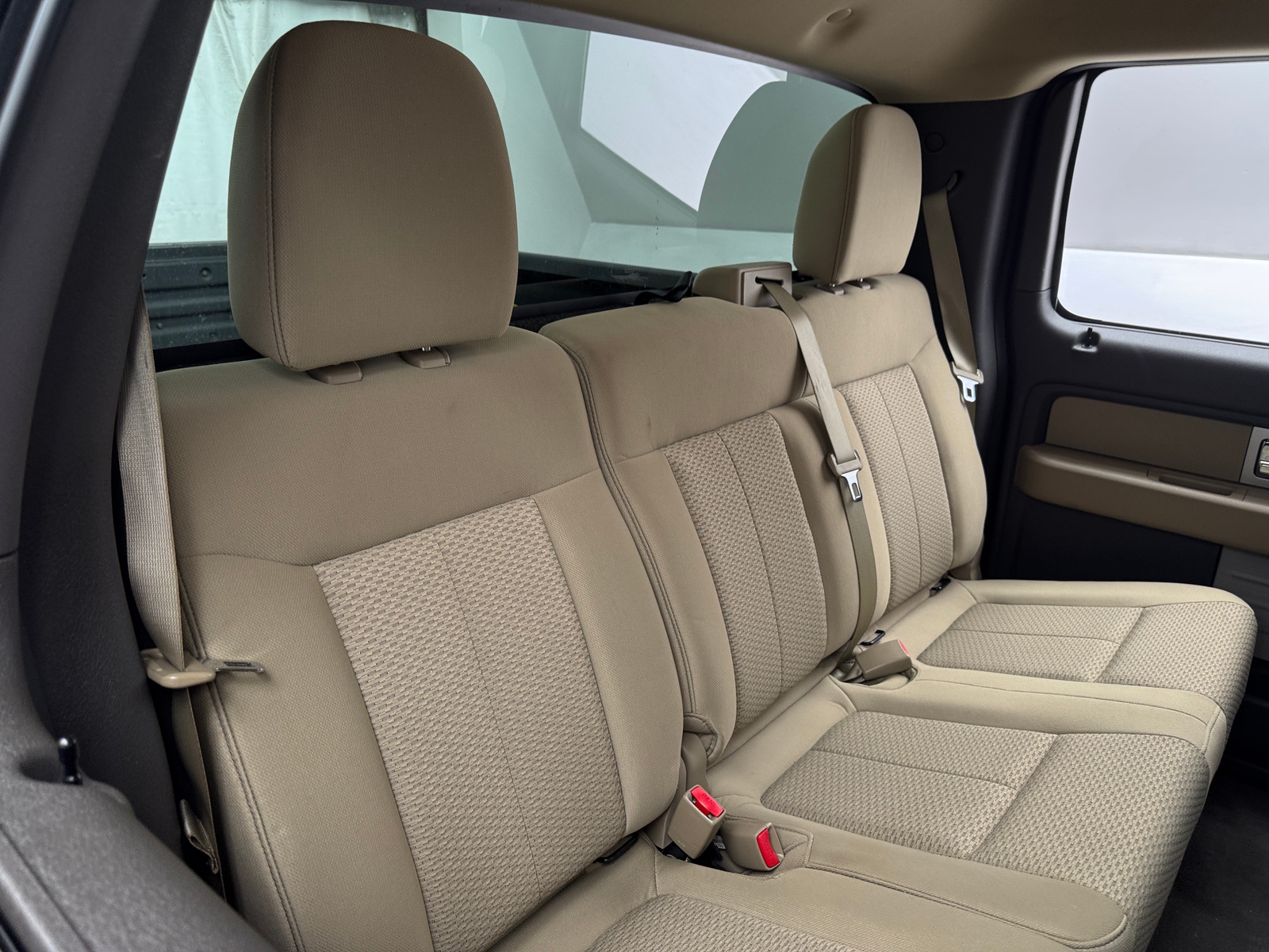 Thumbnail: 2010 Ford Econoline - 6