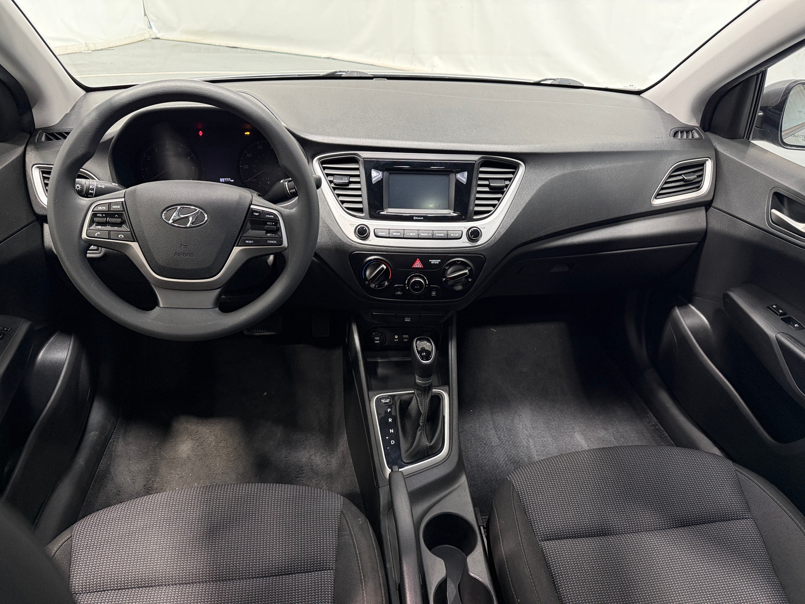 Thumbnail: 2022 Hyundai Accent - 3