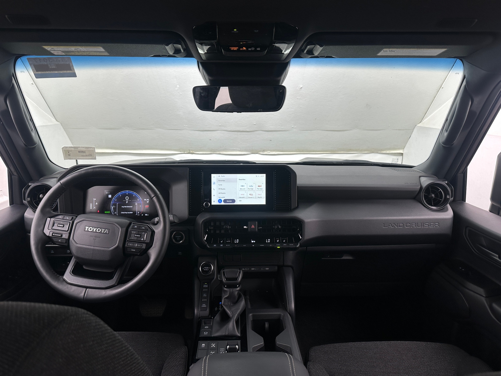 Thumbnail: 2025 Toyota Land Cruiser - 3