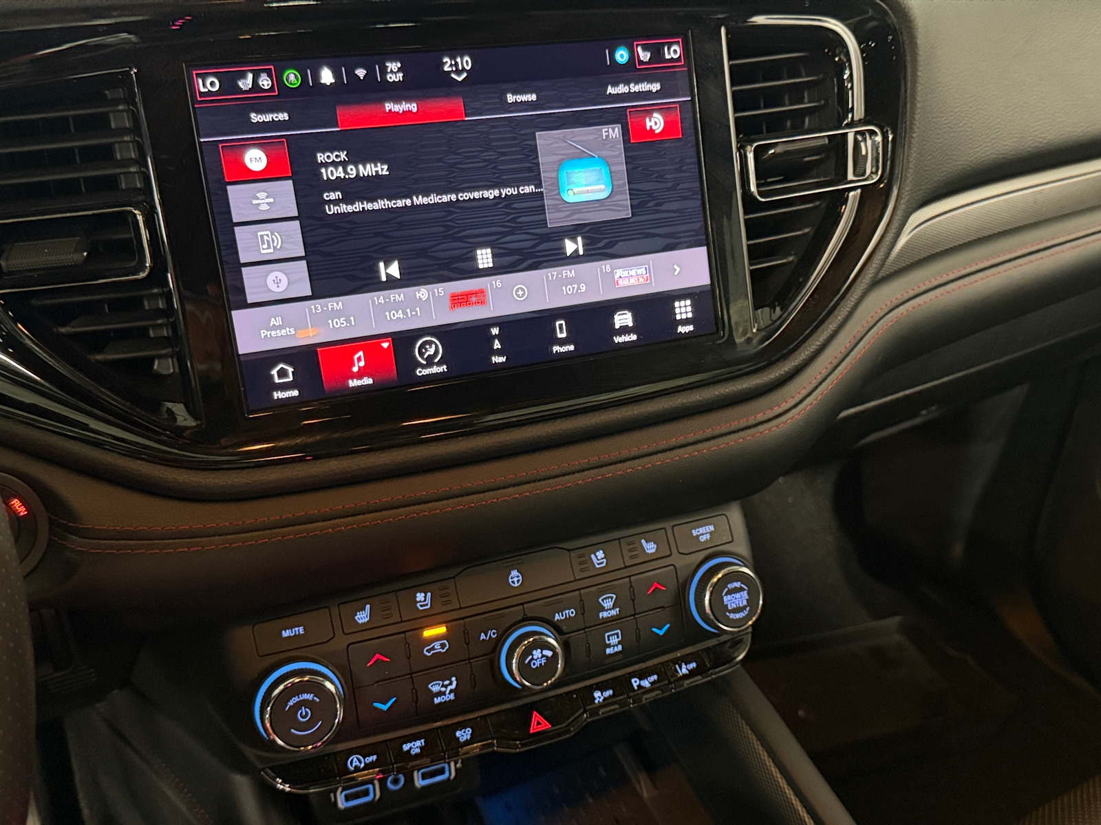 Thumbnail: 2025 Dodge Durango - 3