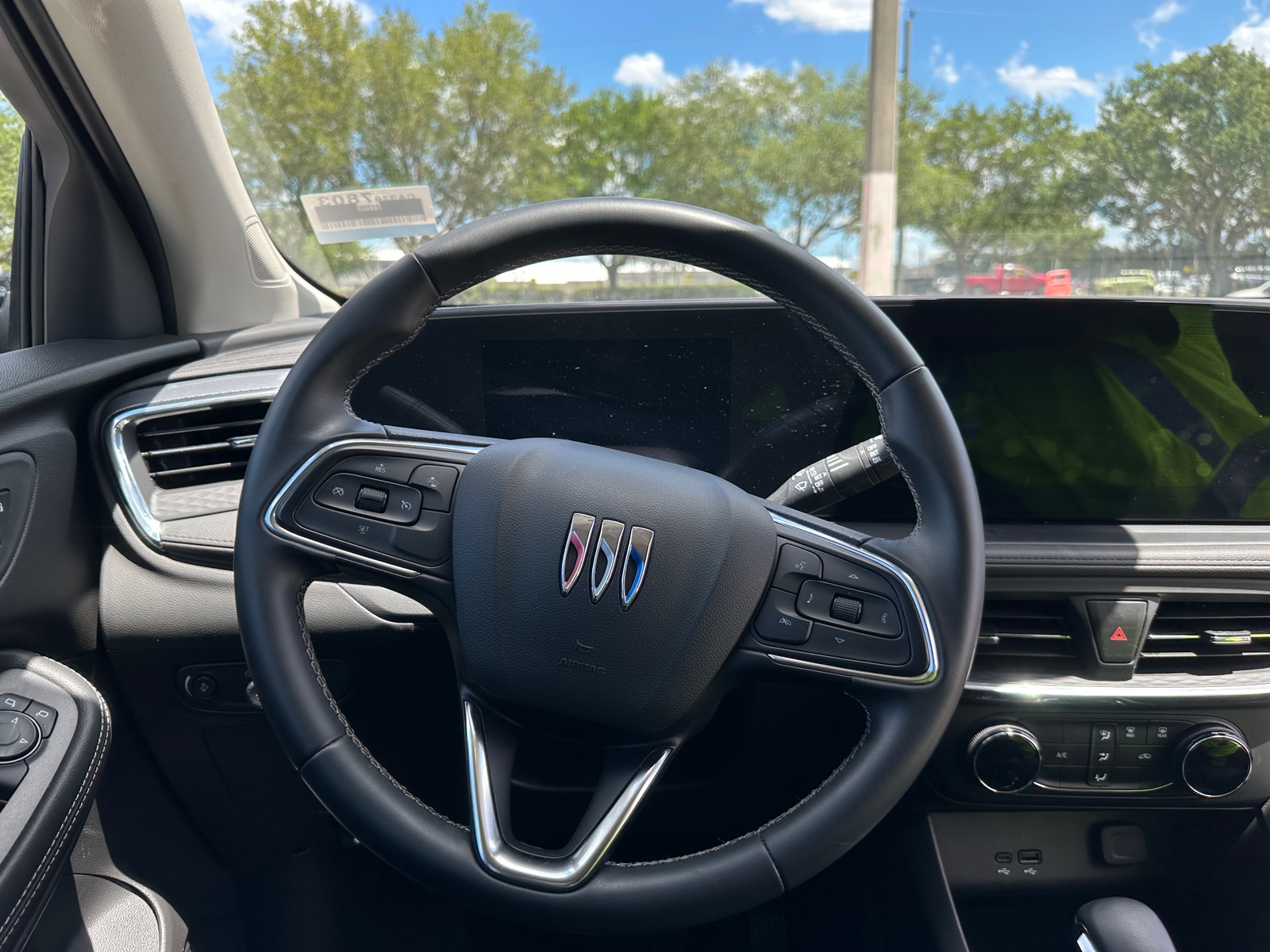 Thumbnail: 2025 Buick Encore GX - 4