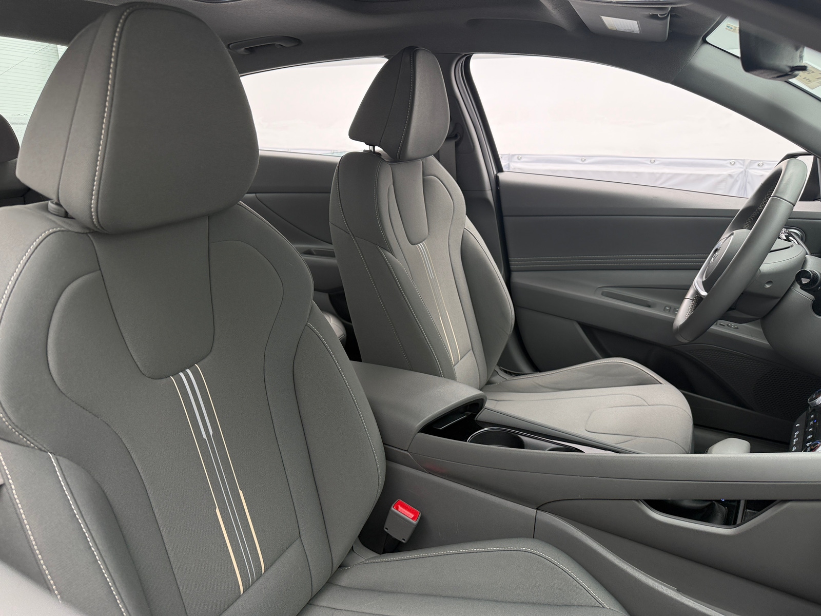 Thumbnail: 2024 Hyundai Elantra - 2
