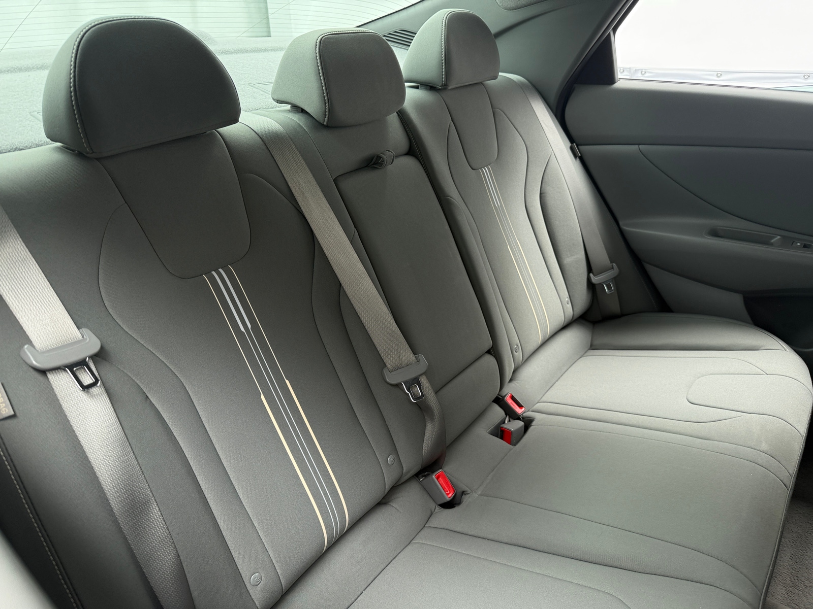 Thumbnail: 2024 Hyundai Elantra - 6