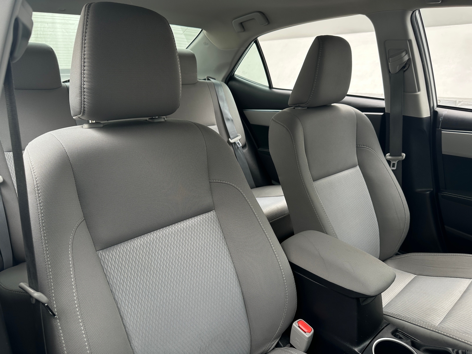 Thumbnail: 2016 Toyota Corolla - 2