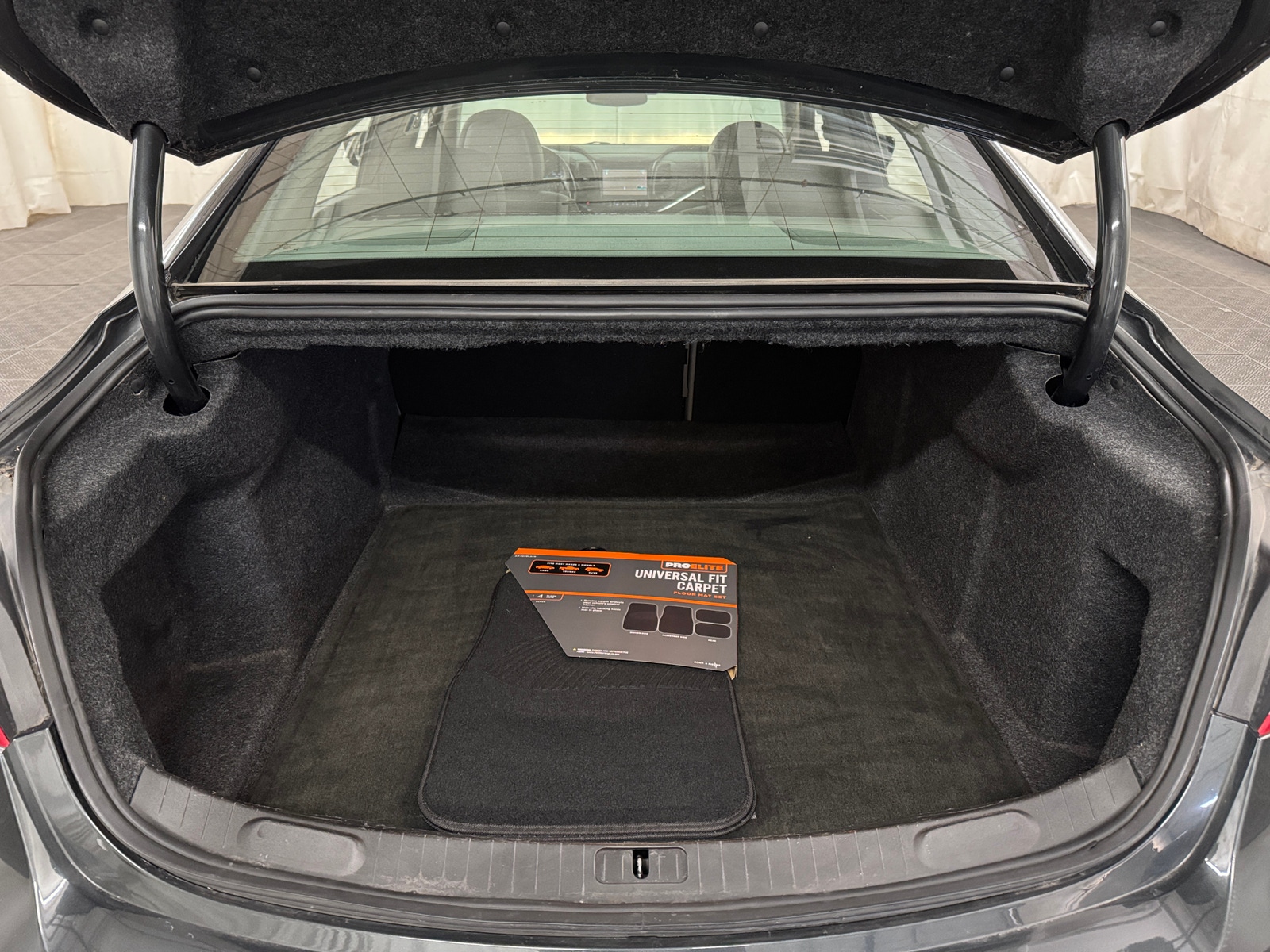 Thumbnail: 2014 Chevrolet Impala - 7