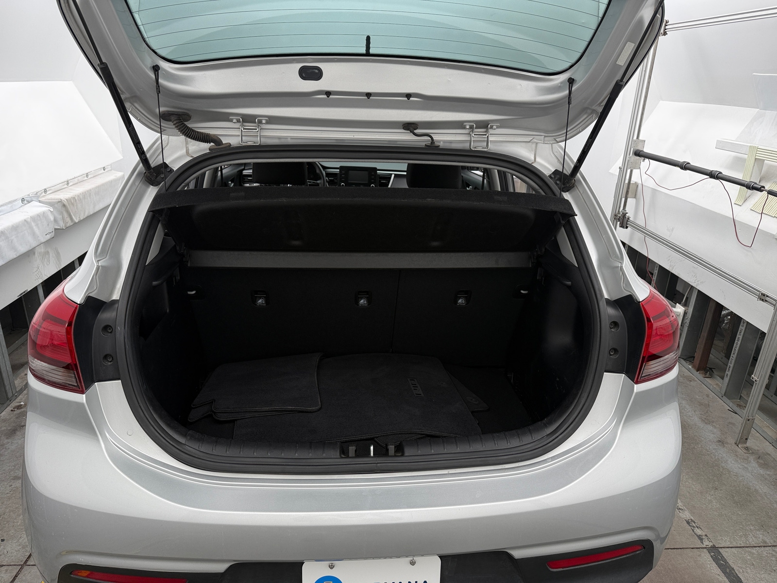 Thumbnail: 2018 Kia Rio - 7