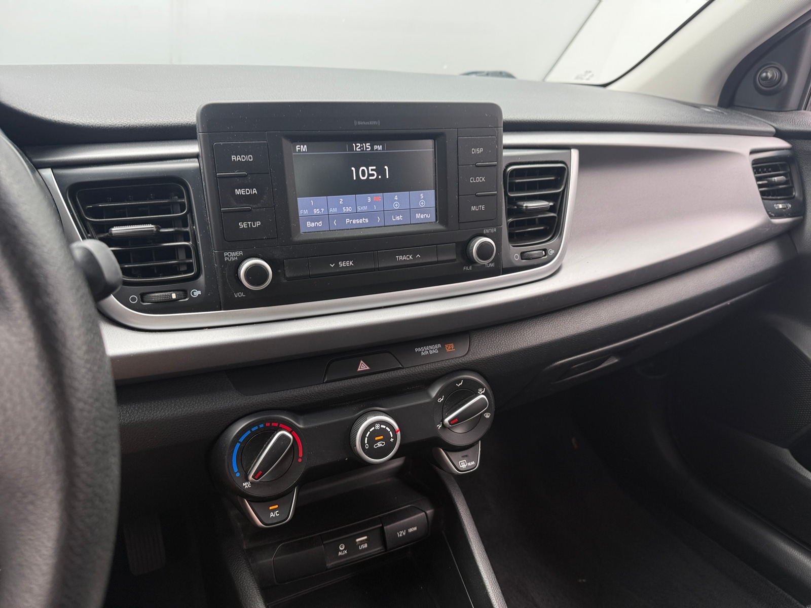 Thumbnail: 2018 Kia Rio - 4