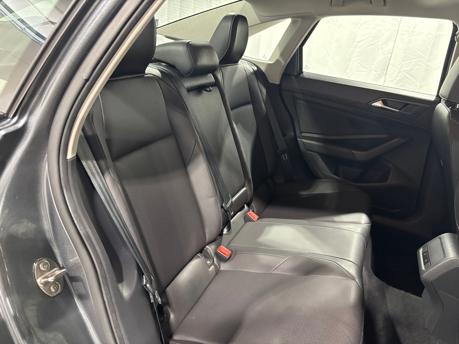 Thumbnail: 2020 Volkswagen Jetta - 6