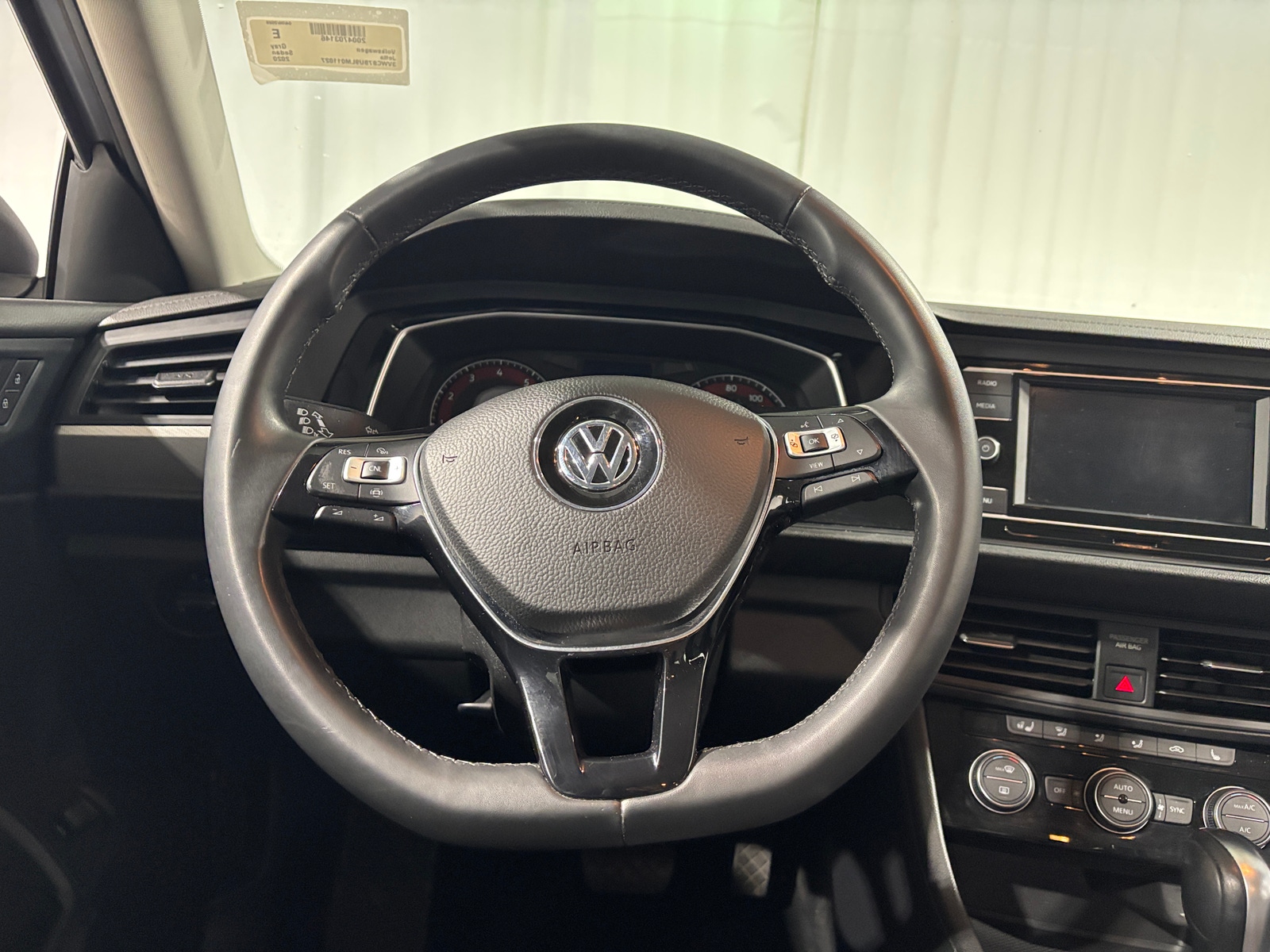 Thumbnail: 2020 Volkswagen Jetta - 5