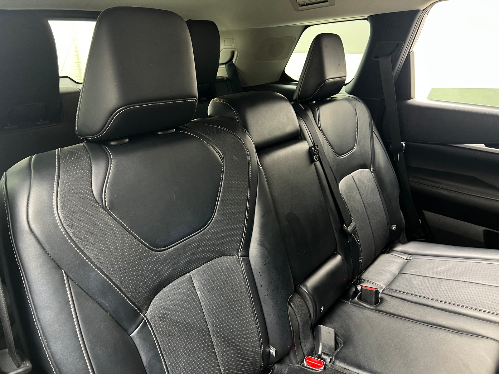 Thumbnail: 2023 INFINITI QX60 - 5