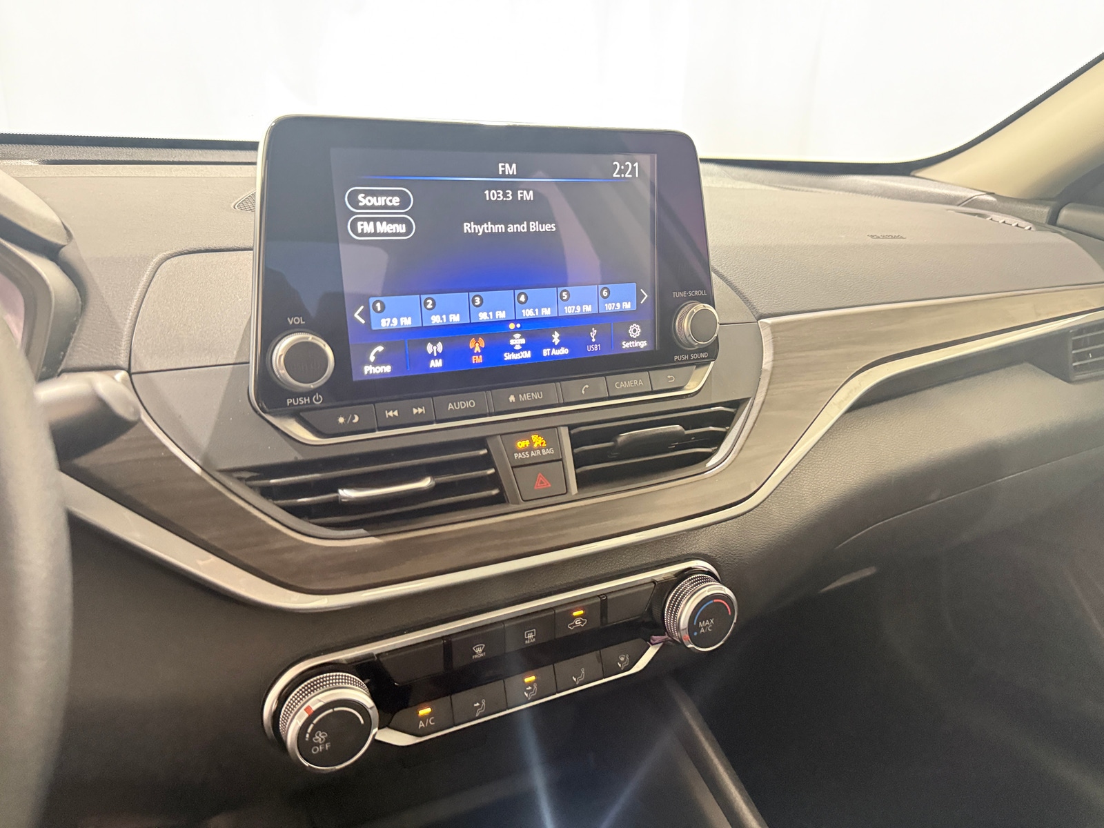 Thumbnail: 2025 Nissan Altima - 4