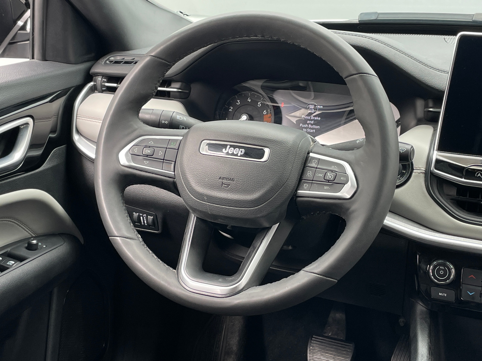 Thumbnail: 2025 Jeep Compass - 4