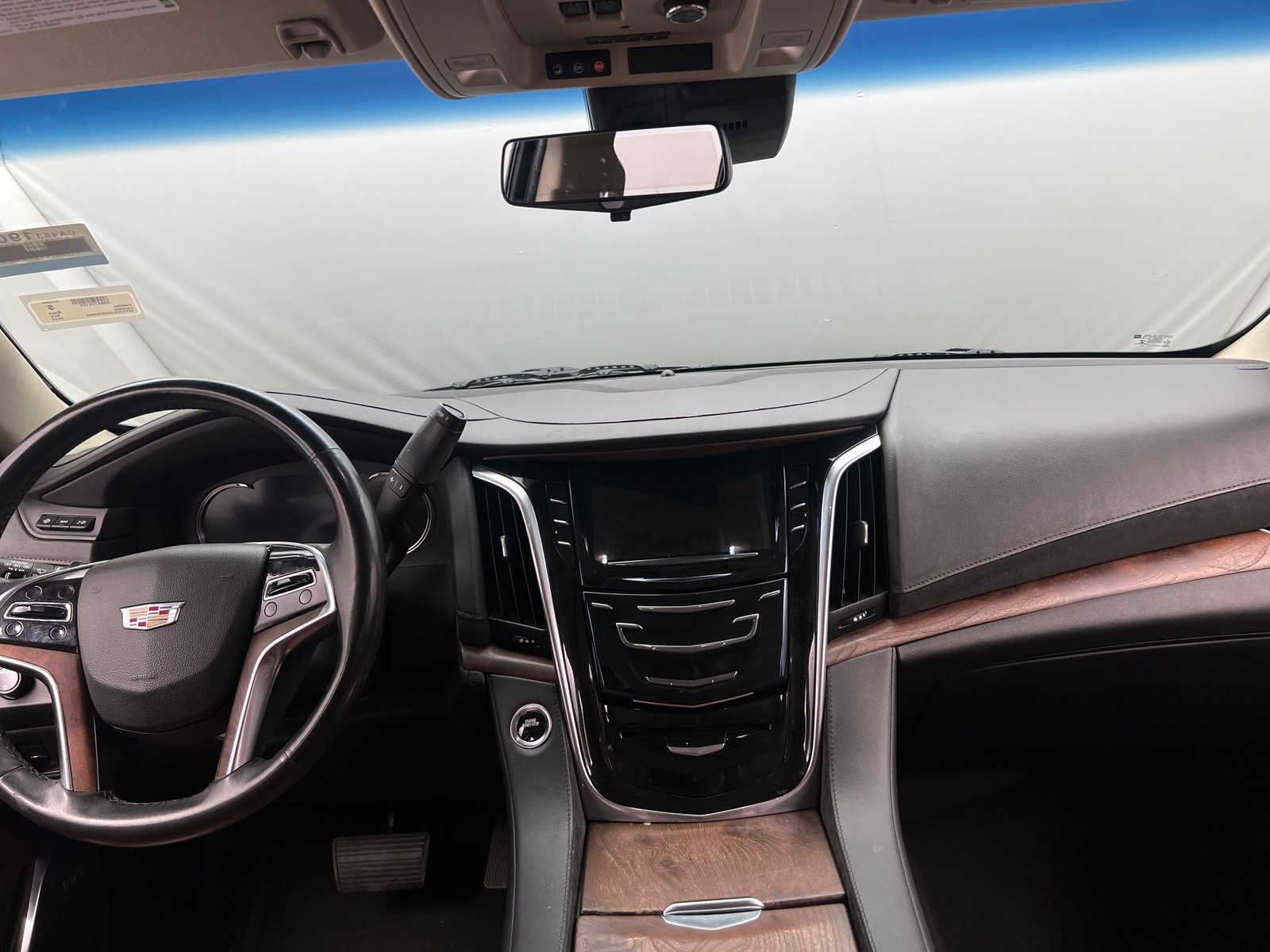 Thumbnail: 2019 Cadillac Escalade - 2