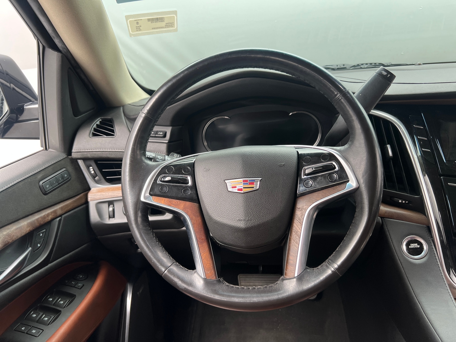 Thumbnail: 2019 Cadillac Escalade - 4