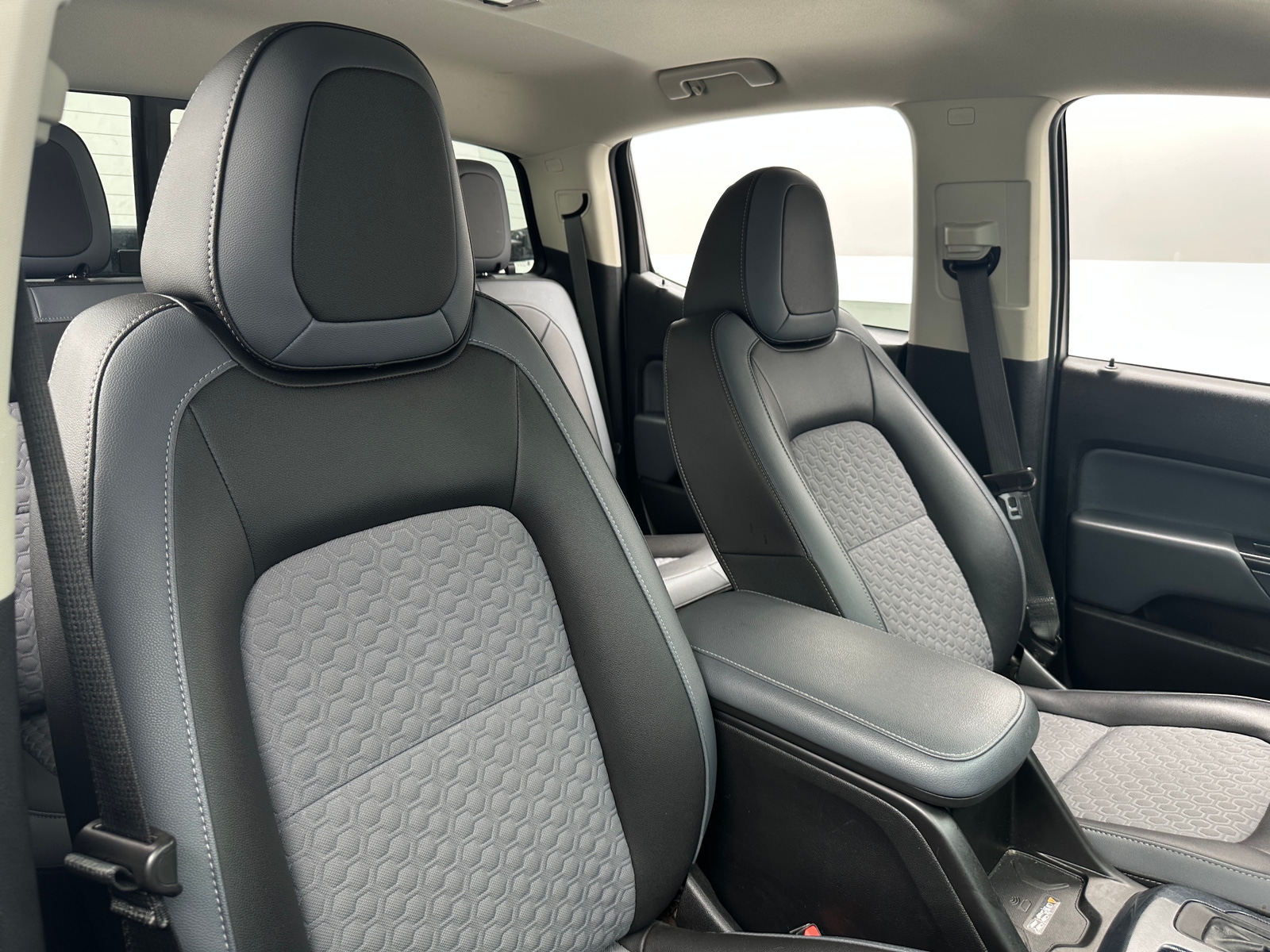 Thumbnail: 2019 Chevrolet Colorado - 2