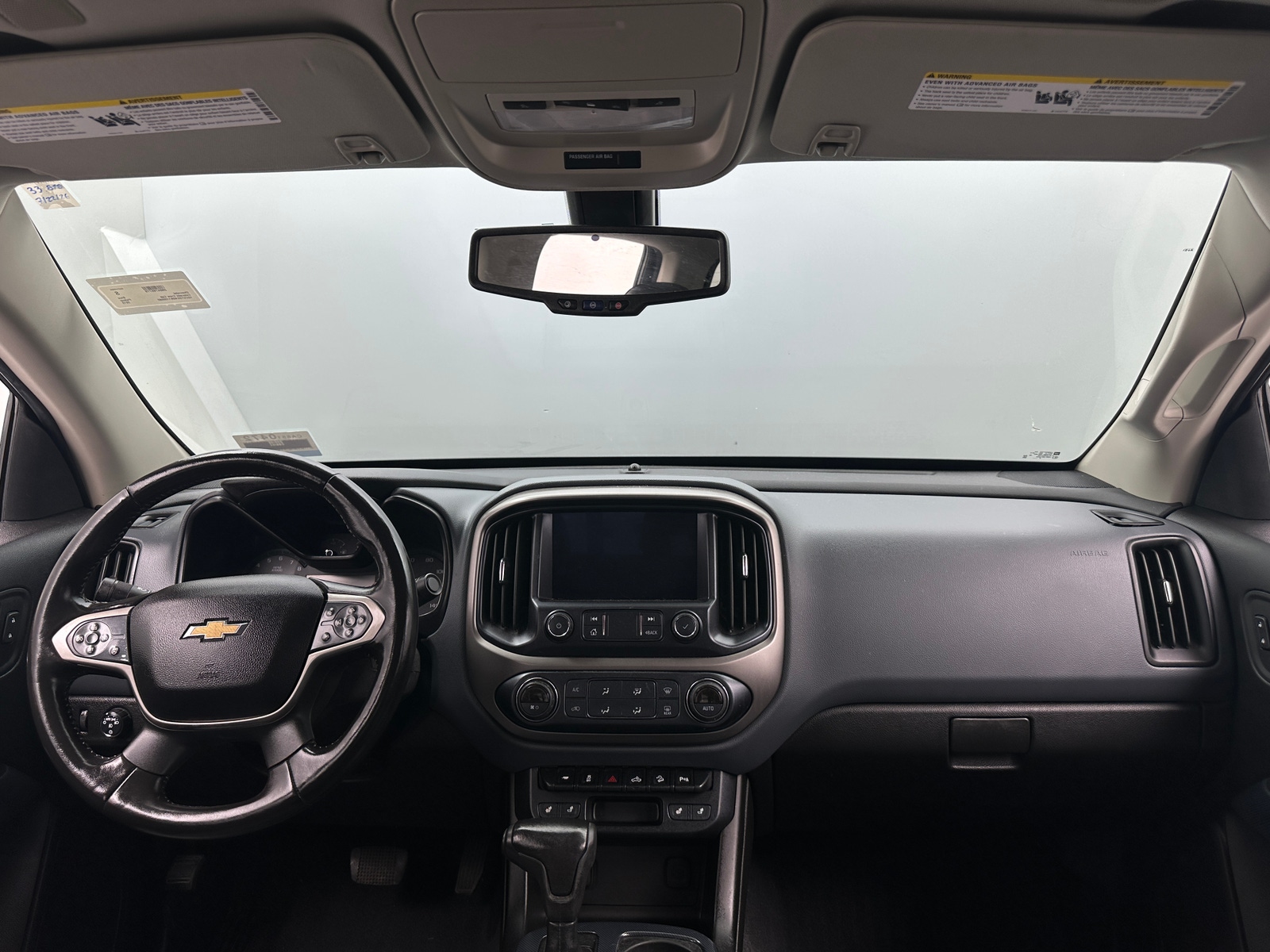 Thumbnail: 2019 Chevrolet Colorado - 3