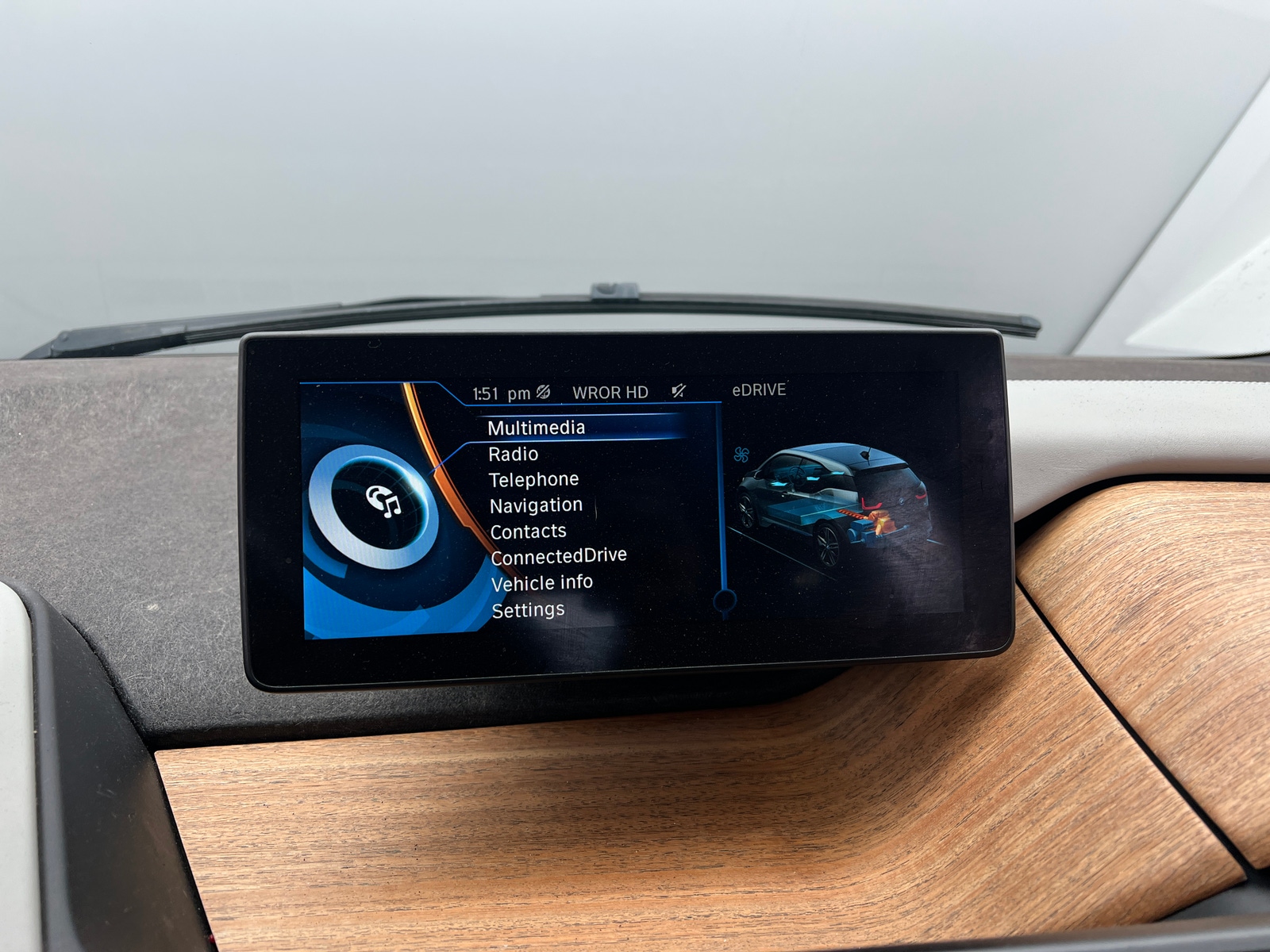 Thumbnail: 2015 BMW i3 - 4