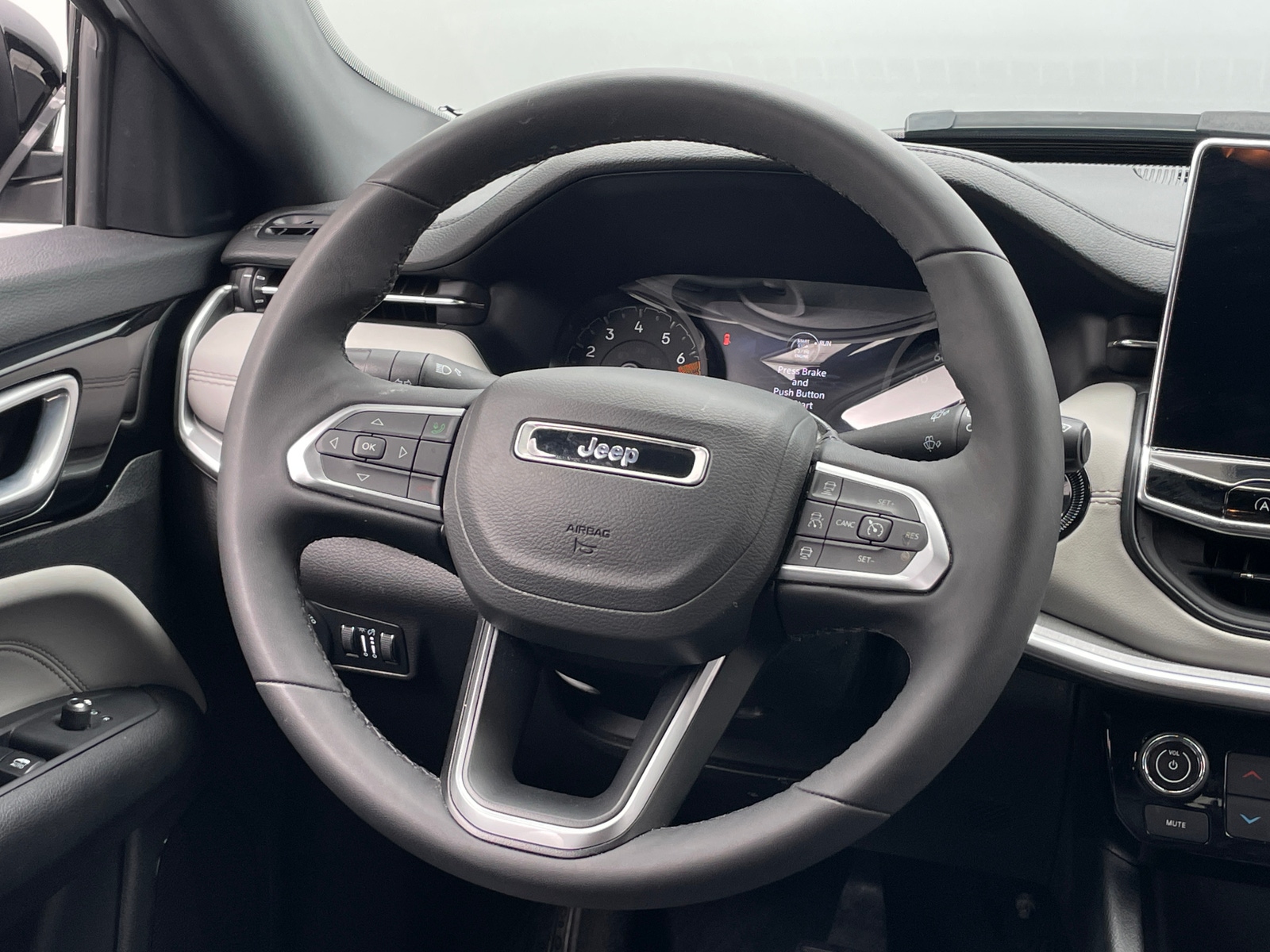 Thumbnail: 2025 Jeep Compass - 4
