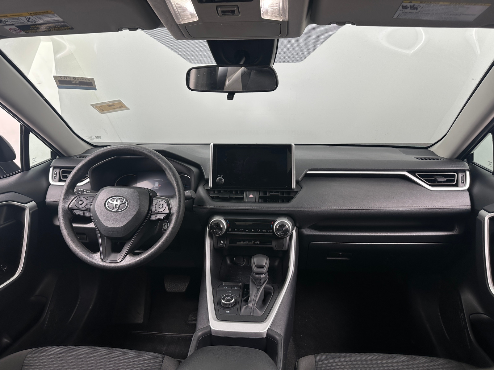 Thumbnail: 2025 Toyota RAV4 - 3