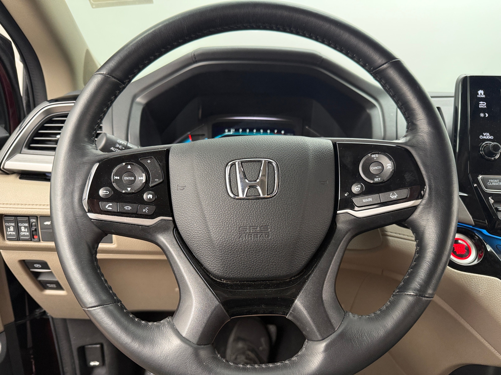 Thumbnail: 2019 Honda Odyssey - 4