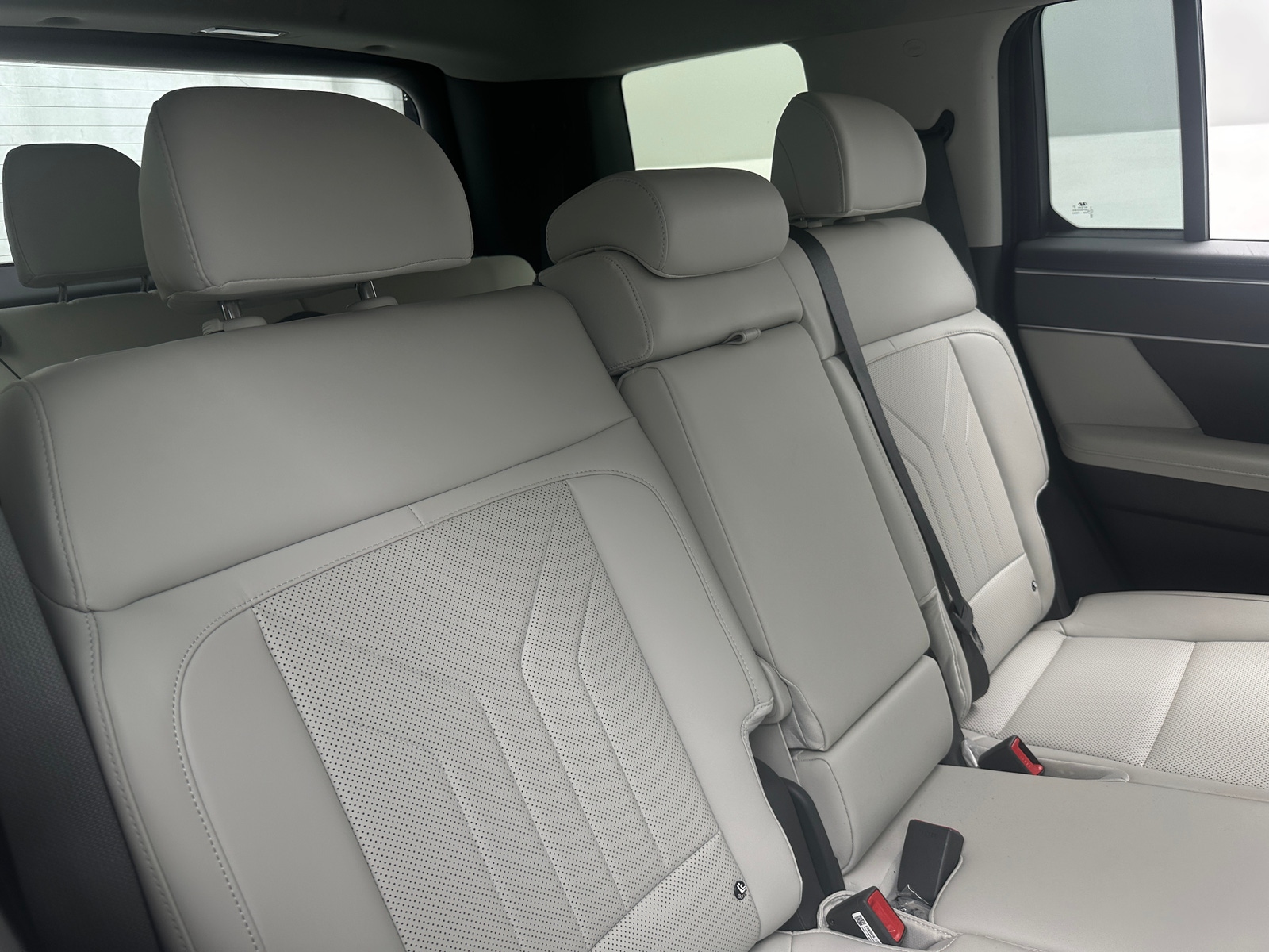 Thumbnail: 2025 Hyundai Santa Fe - 5