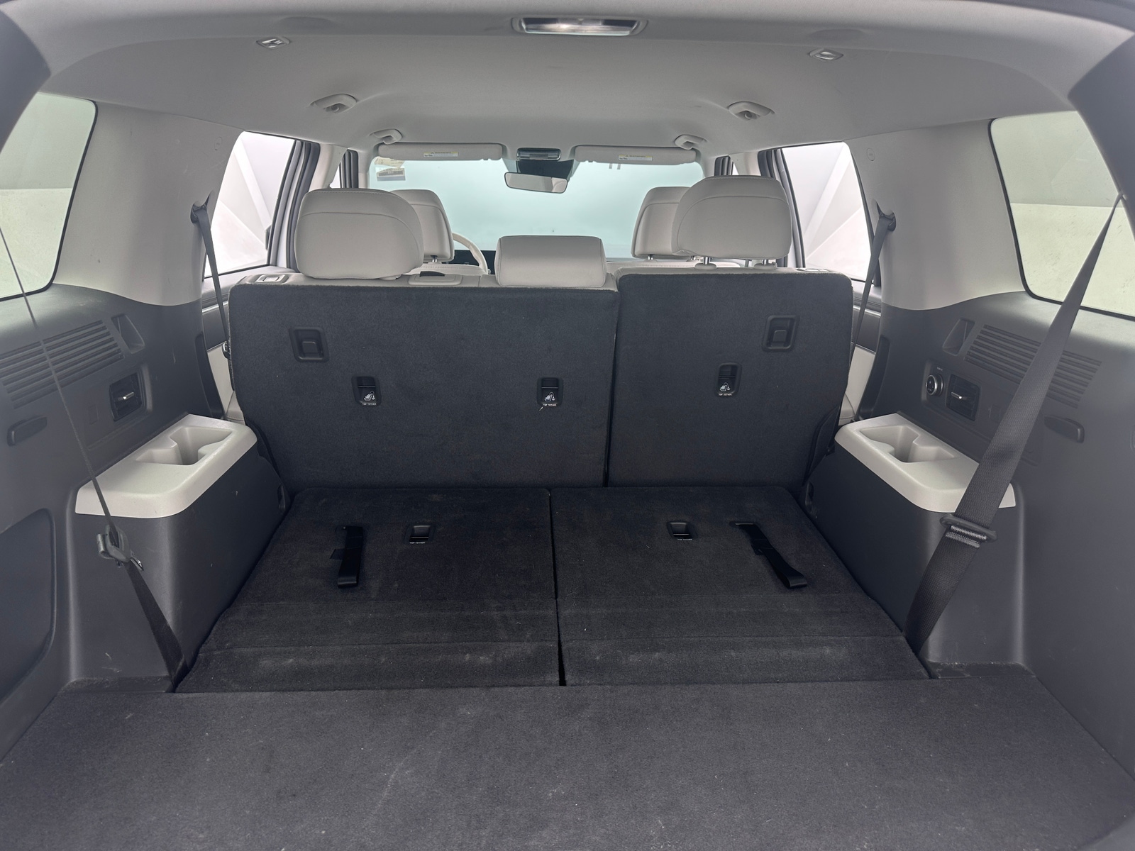 Thumbnail: 2025 Hyundai Santa Fe - 6