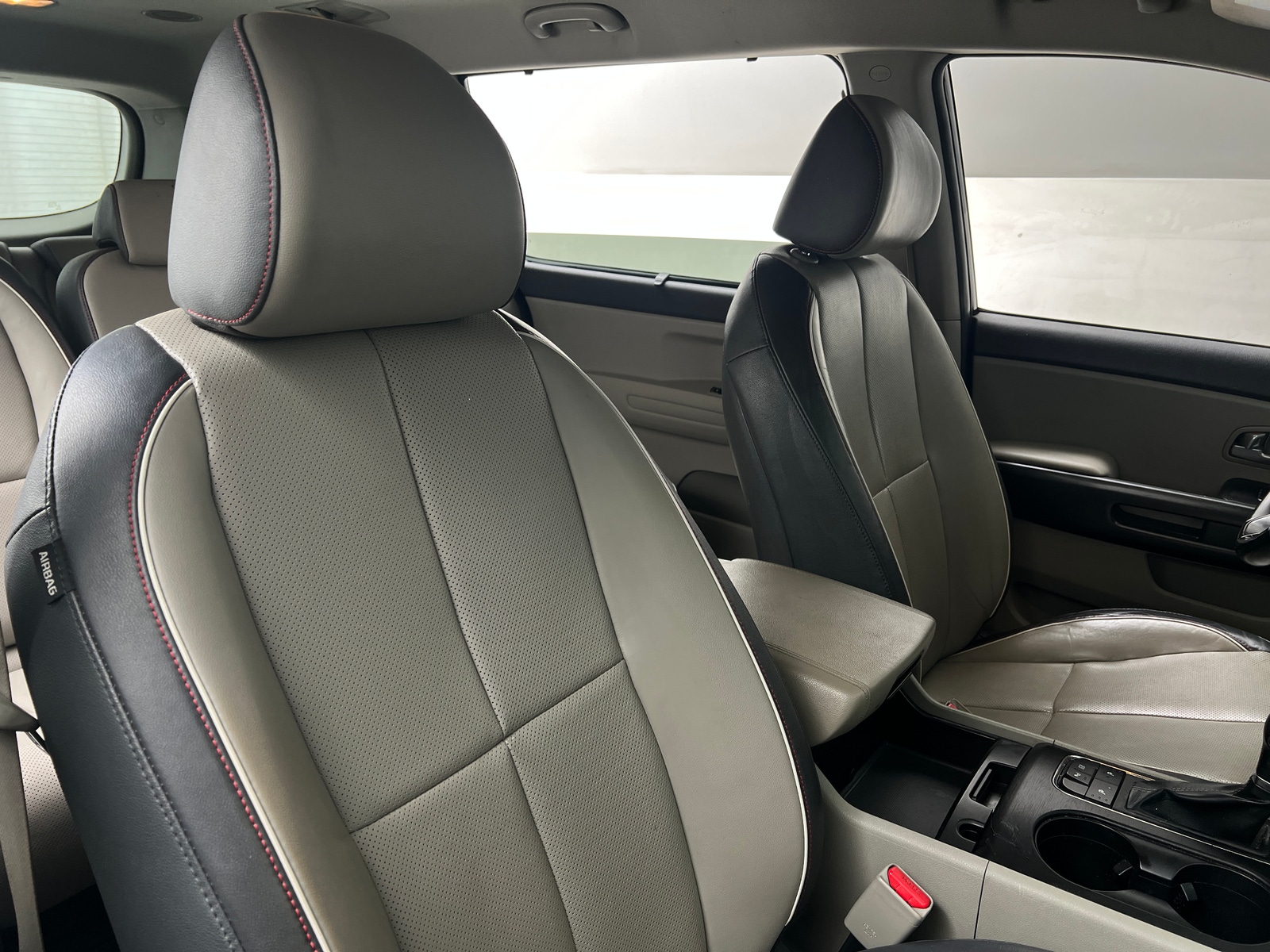 Thumbnail: 2017 Kia Sedona - 2