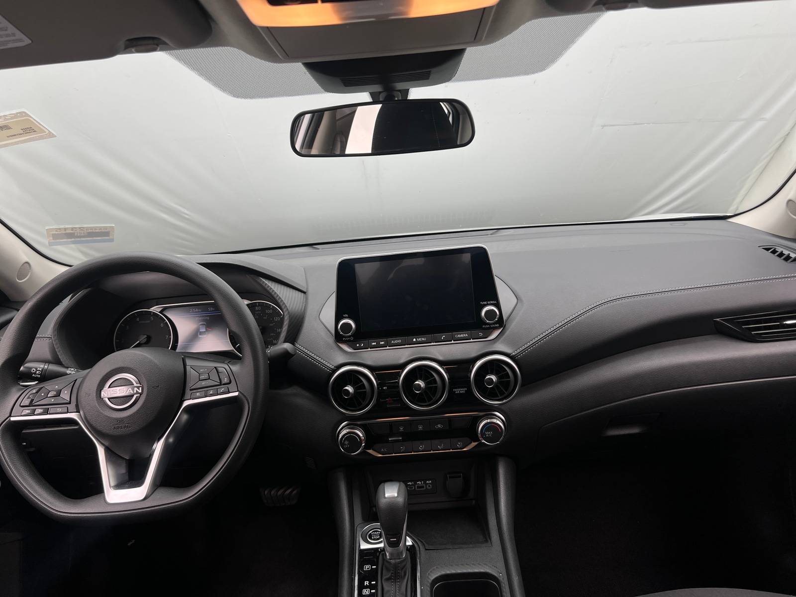 Thumbnail: 2025 Nissan Sentra - 3