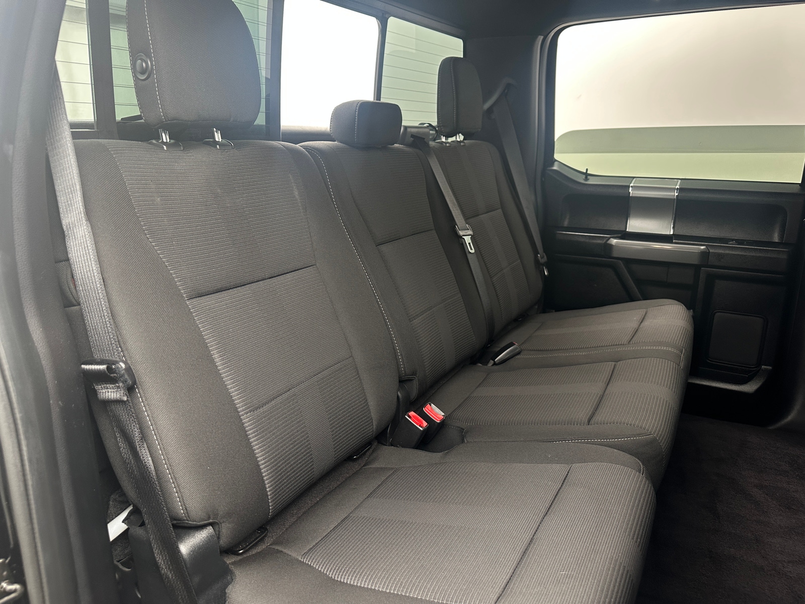 Thumbnail: 2017 Ford Econoline - 6
